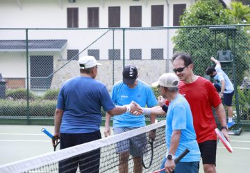 Jalin Silaturahmi, Bupati Siak dan Kepala SKK Migas Laksanakan Pertandingan Tenis Gathering