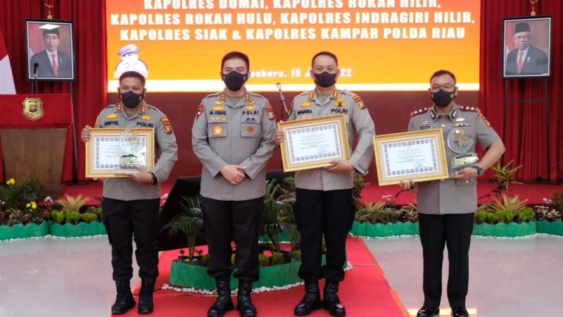 Jaga Kamtibmas dengan Baik, Kapolres Meranti Terima Penghargaan Peringkat I Operasi Tertib Ramadan Lancang Kuning Tahun 2022