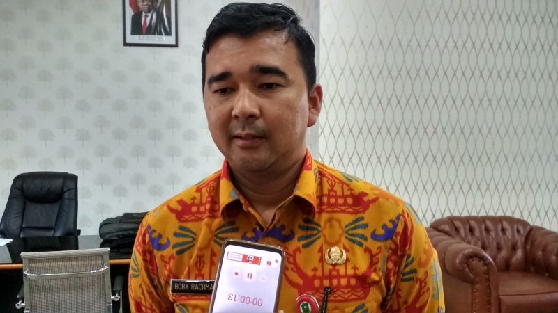 Kadispora Lepas Kontingen SOIna Riau ke Ajang PeSONas Tahun 2022 di Semarang