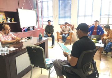 Kominfo Siak Berikan Tugas Mahasiswa Yang Magang Materi Ilmu Jurnalistik