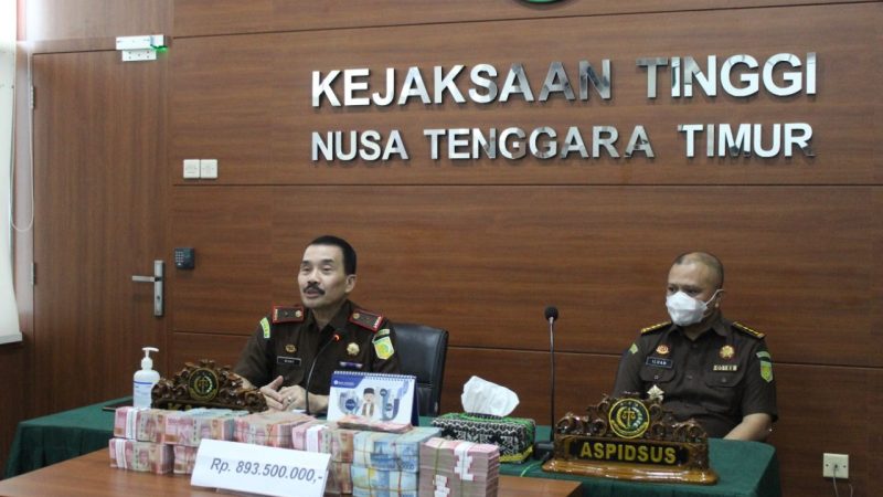 Usut Kasus Korupsi, Kejari Sikka NTT Sita Ratusan Dokumen Dana Tanggap Darurat COVID-19