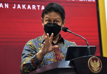 Menkes Tegaskan Belum Ada Perubahan Kebijakan Boleh Lepas Masker di Luar Ruangan