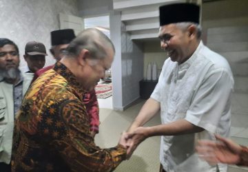 Pj Bupati Kampar Terima TP2GD Kampar Prof. Yusri Munaf dan Tim