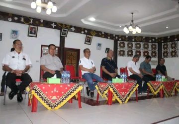 Secara Resmi, Bupati Nias Yaatulo Gulo Berangkatkan Tim PBVSI Nias Pada Kejuaraan Pra POVSU Sumatera Utara Tahun 2022