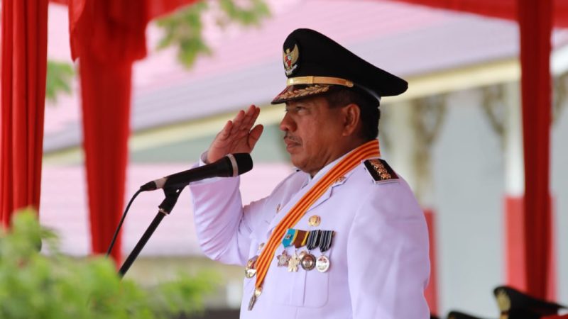 Bupati Alfendri Inspektur Upacara Peringati HUT RI ke-77, Siak Bangkit Lebih Cepat, Juga Lebih Kuat