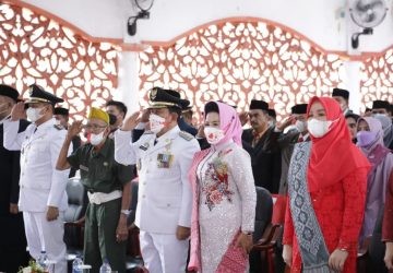 Peringatan HUT ke-77 RI, Bupati H. Sukiman Menyampaikan Kepada Generasi Muda “isi Kemerdekaan Dengan Pembangunan”