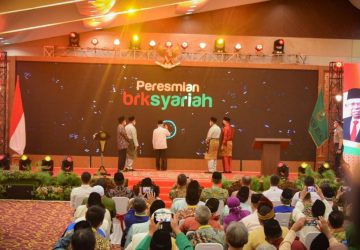 Bupati Bengkalis Kasmarni Menghadiri Peresmian BRK Syariah