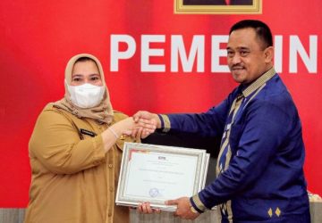 Bupati Bengkalis Kasmarni mengikuti Rapat Koordinasi  Rakor Bersama Pimpinan KPK