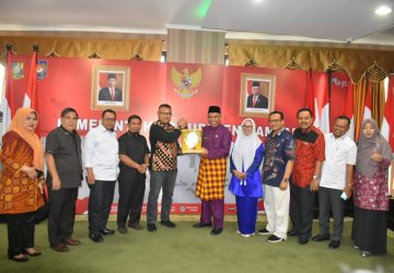 Pj Bupati Kampar Sharing dengan Komisi V DPRD Riau Tingkatkan Mutu Pendidikan dan Layanan Kesehatan