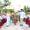 Kunjungan Bupati Kasmarni ke Desa Sekodi dan Palkun Disambut Antusias Masyarakat