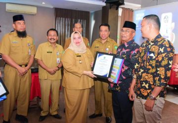Bupati Bengkalis Kasmarni menghadiri sekaligus membuka Launching Aplikasi Kasmart