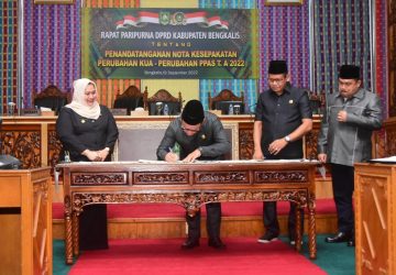 Bupati Bersama Ketua DPRD Bengkalis Teken Nota Kesepakatan Perubahan KUA PPAS 2022