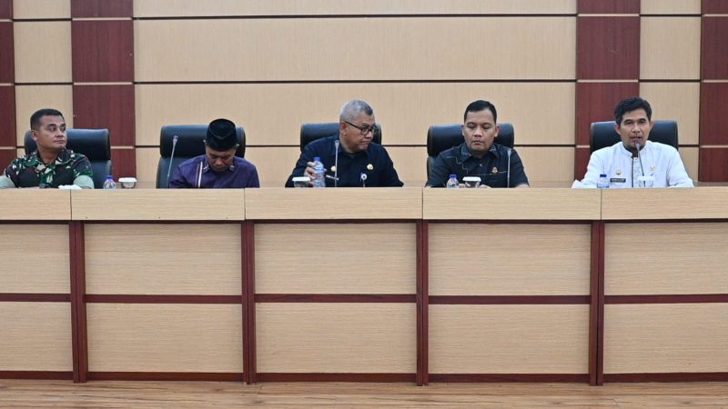 Pemkab Rohil, Forkompimda dan Pengecer BBM Rapat Bahas Antisipasi Terjadinya Inflasi
