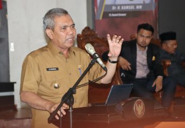 Diskusi Publik di Taja APAK, Pj. Bupati Kampar Bersama Enam Anggota DPRD Kampar Jadi Narasumber