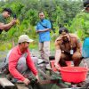 Wabup Bagus Santoso Panen Perdana Budidaya Lele Kelompok Usaha Tuai Emas Desa Bantan Tengah