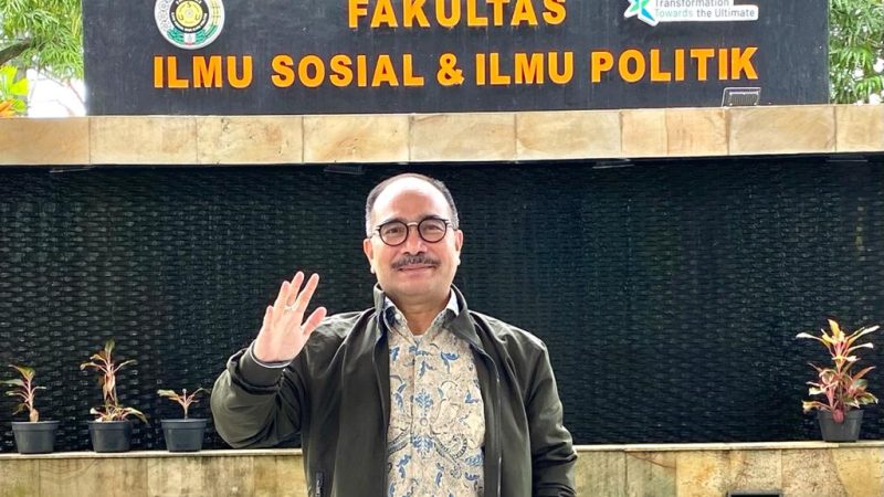 Pembangunan Kelembagaan Politik dan Penguatan Kualitas Otonomi Daerah