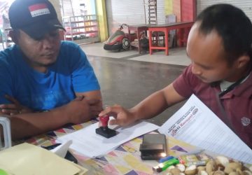 Pengurus serta jararan DPD LSM GMICAK Kep.Nias Desak Polres Nias Tangkap Pelaku Penganiayaan Rita Zega