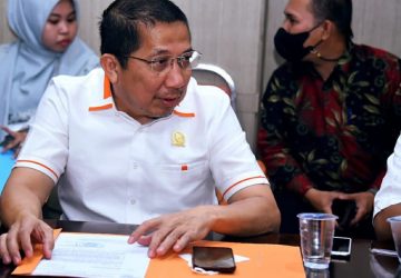Komisi II DPRD Kabupaten Bengkalis melaksanakan studi banding ke Badan Perencanaan dan Penelitian Pengembangan Pembanggunan Daerah Kota Batam