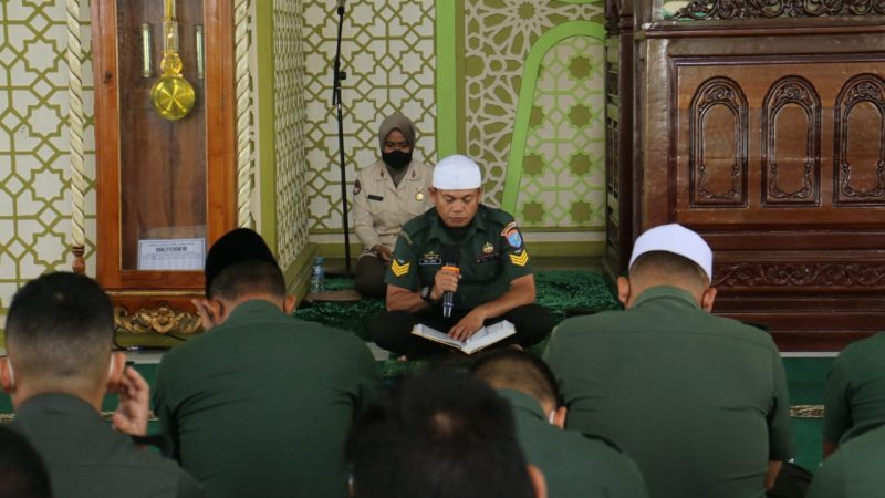 Prajurit dan PNS Kodam XII/Tpr Peringati Maulid Nabi Muhammad SAW 1444 H