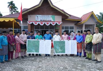 Dukung Komitmen Pemkab Siak, Bupati Alfedri Minta Petugas Bersikap Sopan dan Menghadirkan Senyum Kepada Masyarakat