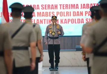 Kapolri Tugaskan Kapolda Kembalikan Kepercayaan Publik Polri