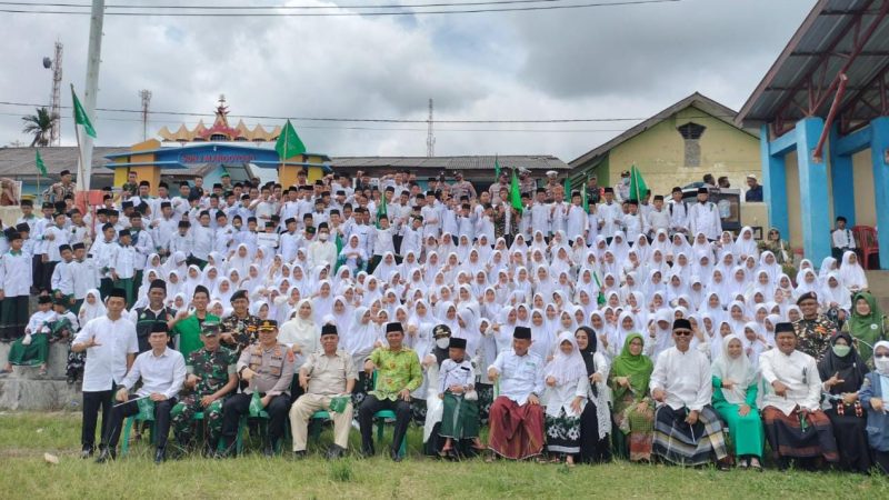 Bupati Tanggamus Hj Dewi Handajani, Hadiri Apel Peringatan Hari Santri Nasional