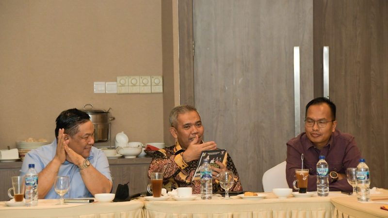 Pj Bupati Kampar Melakukan Rapat Persiapan Tour De Muara Takus 2022 Bersama Pemprov Riau