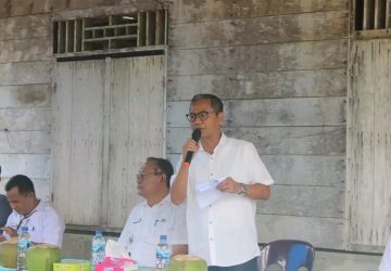 Penerima Manfaat di Kabupaten Nias, Bupati Nias Yaatulo Gulo Serahkan Secara Langsung Alat Mesin Pertanian Kepada Kelompok Tani