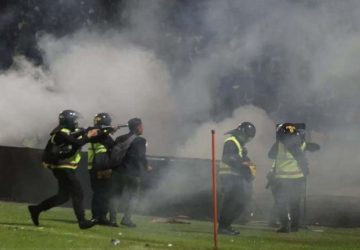 Polri Akan Dalami Penggunaan Gas Air Mata di Stadion Kanjuruhan