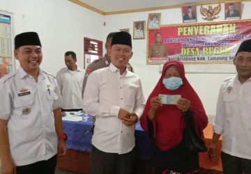 Kepala Desa Ruguk Kembali Salurkan BLT DD Triwulan IV 2022 Kepada 150 Penerima Manfaat