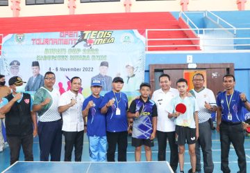 Pj Bupati Buka Turnamen Tenis Meja Bupati Cup 2022