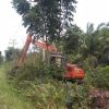 Rumah Warga dan Kebun di Mengkapan Terendam, PT SPB Kerahkan Alat Berat Pembersihan Kanal