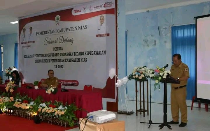 Wabup Nias, Hadiri Kegiatan Sosialisasi Peraturan Perundang-undangan Bidang Kepegawaian Lingkungan Pemerintah Kabupaten Nias Tahun Anggaran 2022