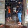 Wabup Bagus Santoso Gerak Cepat Kunjungi Warga Terdampak Banjir, Warga Tak Minta Sembako Minta Cuci Parit