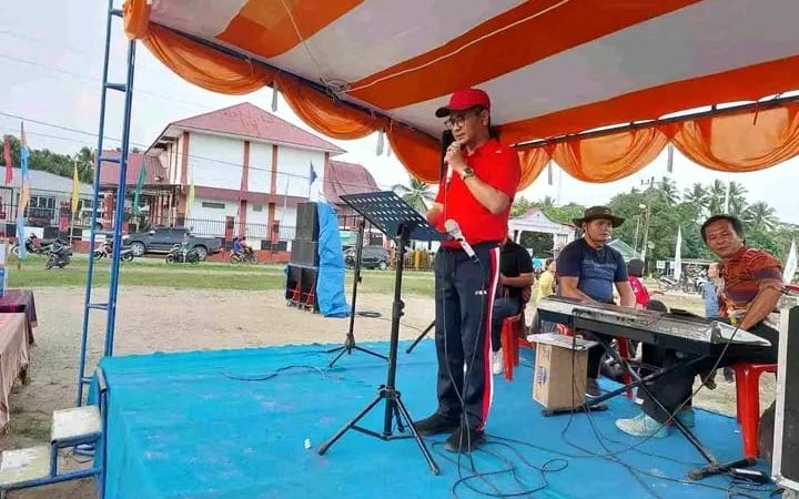 Bupati Nias Yaatulo Gulo, Hadiri Penutupan Kegiatan Festival Olahraga Rekreasi Kabupaten Nias Tahun 2022