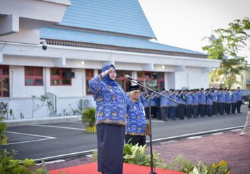 Upacara HUT ke-51 KORPRI, Bupati Kasmarni Ajak KORPRI Kuatkan Komitmen Terhadap Kepentingan Bangsa, Negara dan Daerah