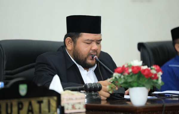 Dalam Momen Paripurna DPRD Rohul, Ketua DPRD Soroti Air Bersih