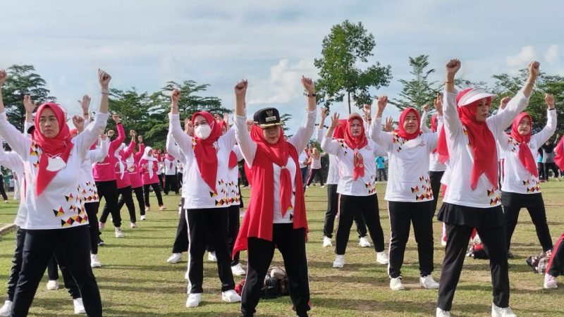 Peringatan HUT ke-51 KORPRI dan HUT ke-23 DWP Kab. Tanggamus Tahun 2022 Dihadiri Bupati