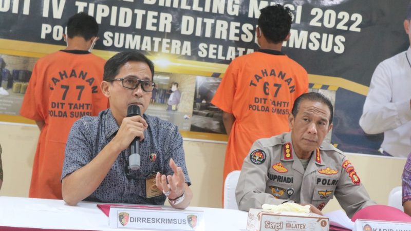 Polda Sumsel Berhasil Bongkar Kasus Pengoplos Minyak Pertalite di Muara Enim