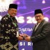 Bupati Siak Alfedri Terima BWI Award 2022, Tokoh Wakaf Nasional Kepala Daerah