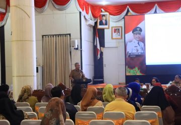 Pj. Bupati Kampar Pimpin Rapat Pleno ke II TPKAD Serta saluran KUR Kepada Pelaku UMKM