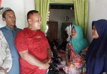 Bupati Nanang Ermanto Melayat ke Kediaman Keluarga Korban Meninggal Akibat Bencana Puting Beliung