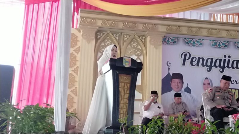 Pemkab Tanggamus Gelar Pengajian Akbar di Lapangan Merdeka