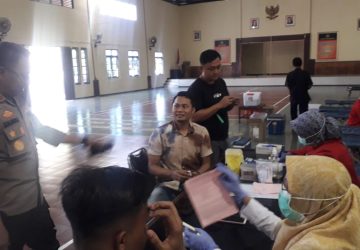 Donor Darah dan Bhakti Sosial Polresta Magelang