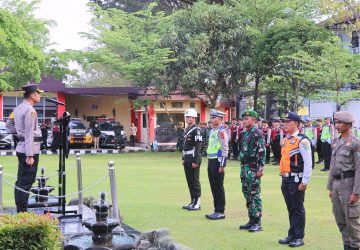 Polres Muara Enim Bersama Pj. Bupati Gelar Apel Pasukan Nataru Tahun 2022