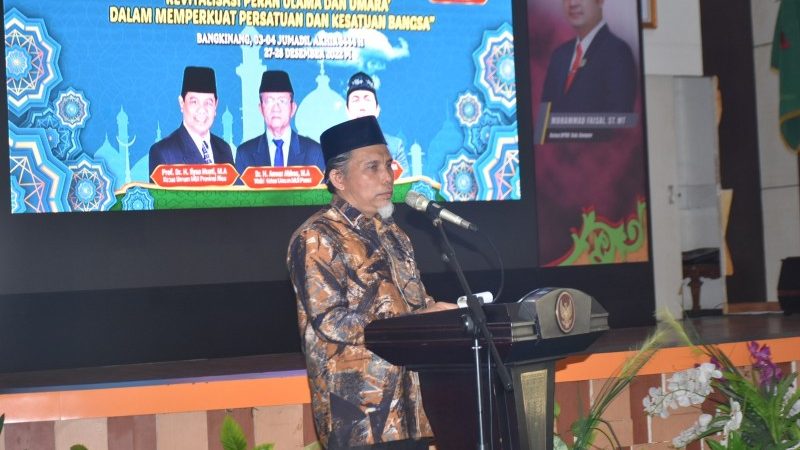 Dihadiri Para Ulama se-Kabupaten Kampar, Dr Kamsol Buka Ijtima’ Ulama ke-IX dan Musda MUI Kampar