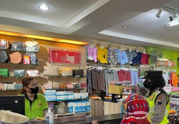 Cegah Peredaran Upal, Anggota Subsatgas Samapta Ops Lilin Candi 2022 Polresta Magelang Lakukan Himbauan