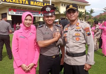 Kapolsek Muntilan Beri Ucapan Selamat Kepada Anggotanya Yang Naik Pangkat