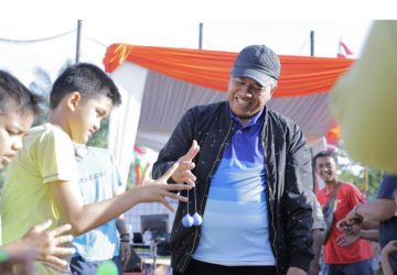Buka Turnamen Lato-Lato di Minas Bupati Alfedri Sebut Mainkan Lato-Lato Ternyata Sulit