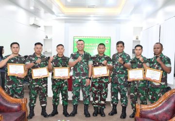 Dandim 0303/Bengkalis Pimpin Pelepasan Enam Personel yang Pindah Satuan, Pesan Letkol Inf Endik: Tetap Pegang Teguh Tri Setia